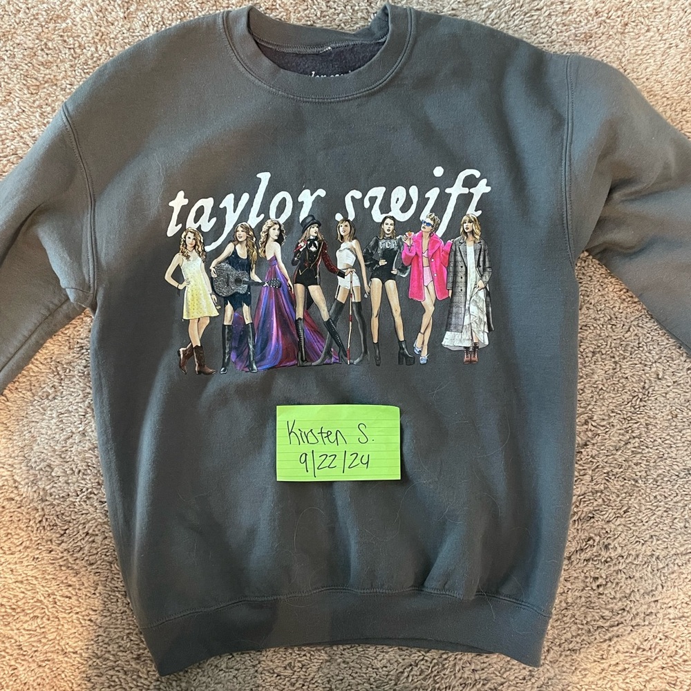 Taylor Swift folklore Eras Crewneck Size M